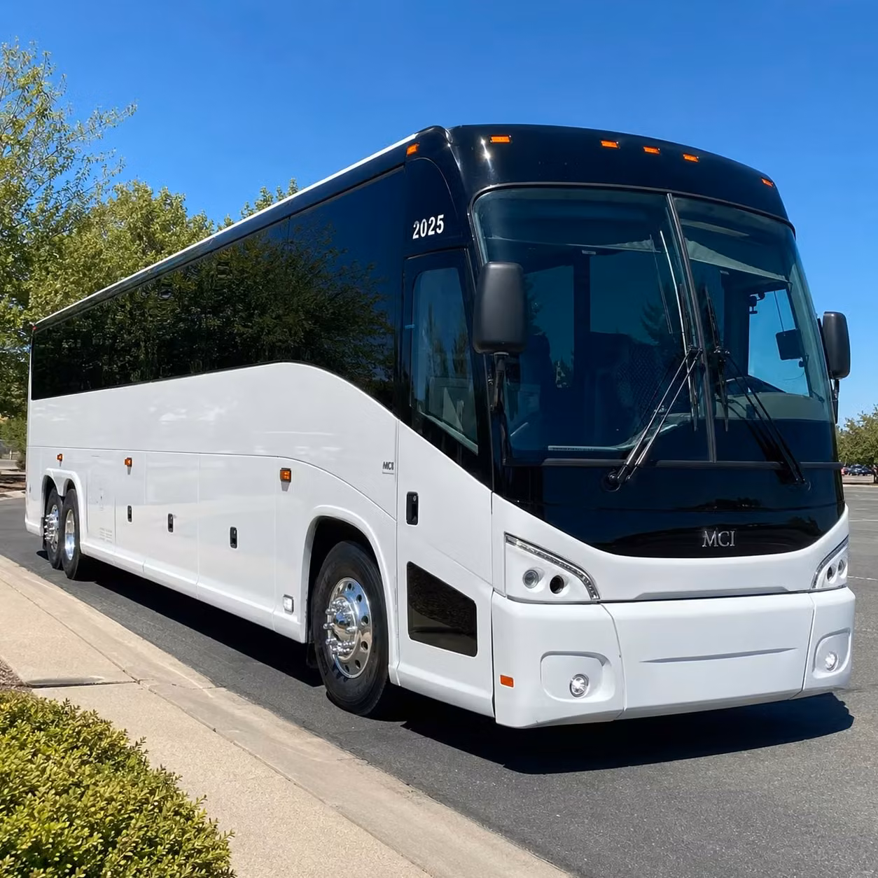 group transportation for concerts at venues in santa rosa and sonoma county