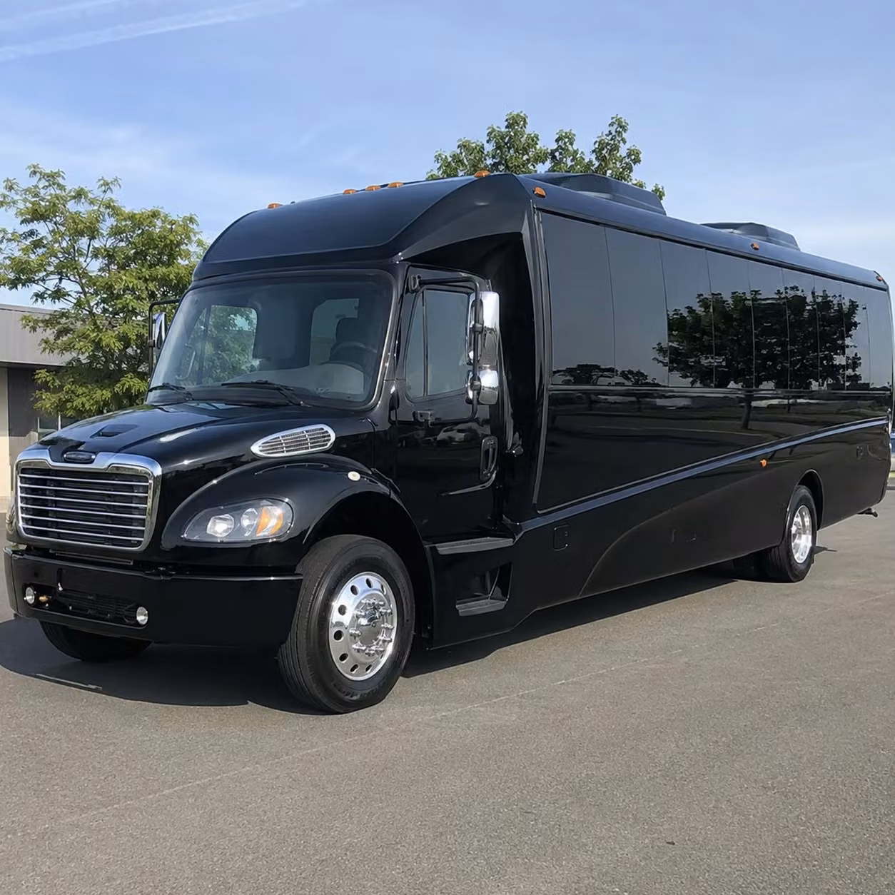 petaluma 15 passenger minibus rental