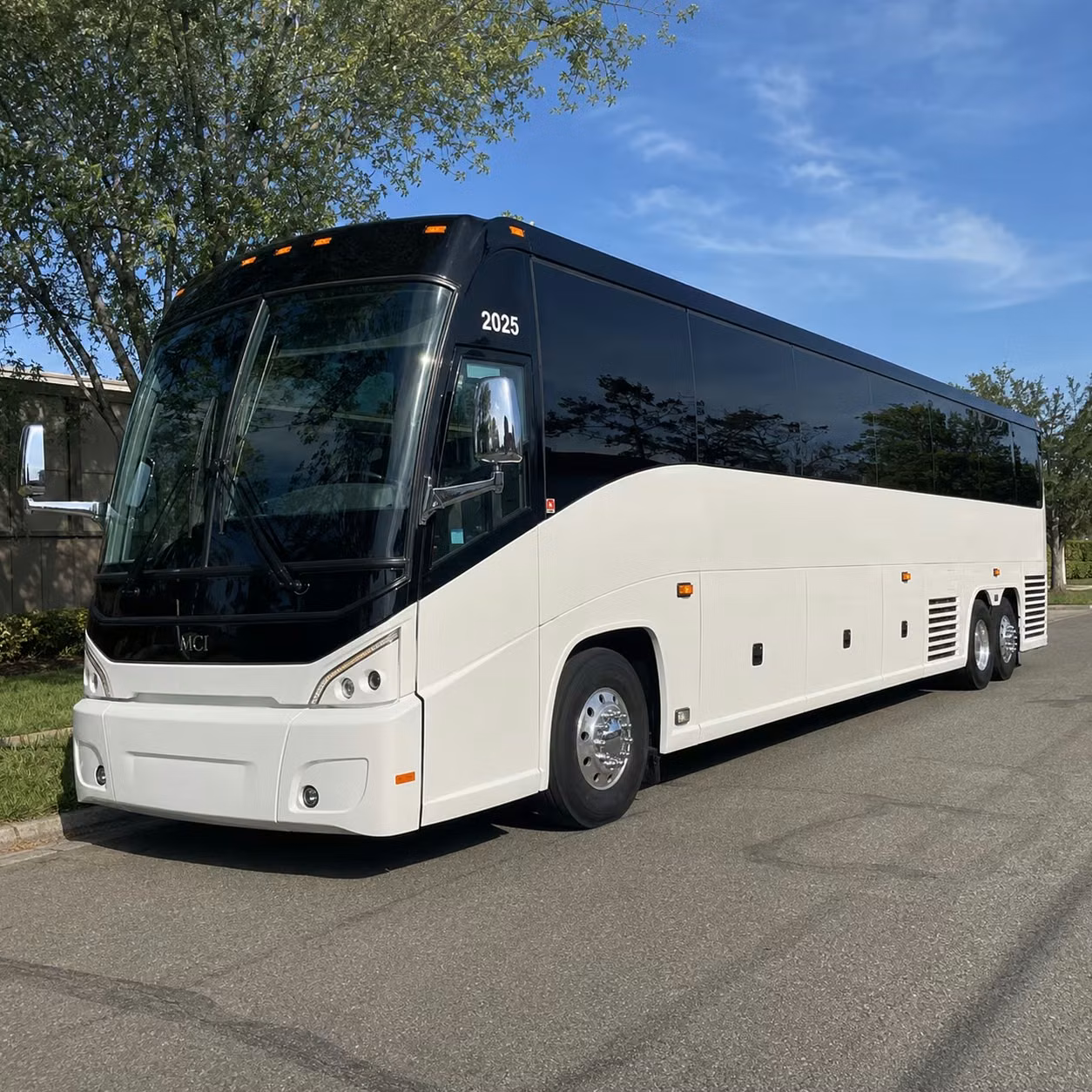 petaluma airport transfer charter bus rentals