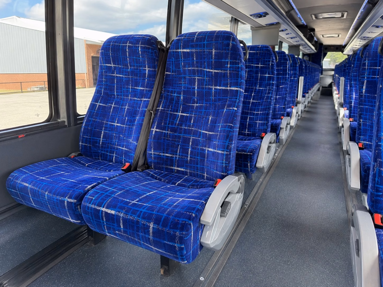 petaluma charter bus